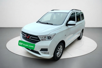 五菱汽车 五菱宏光 2019款 1.5L S标准型国VI LAR