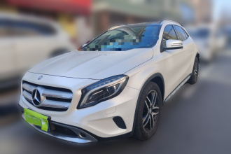 奔驰GLA 2016款 GLA 220 4MATIC 时尚型