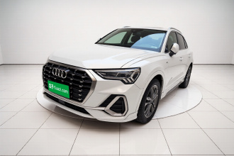 奥迪Q3 2019款 40 TFSI 时尚动感型