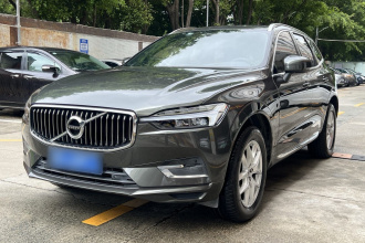 沃尔沃XC60 2021款 T5 四驱智逸豪华版