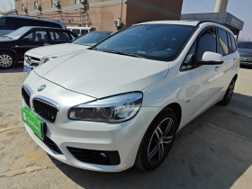 宝马2系多功能旅行车 2015款 218i 运动设计套装