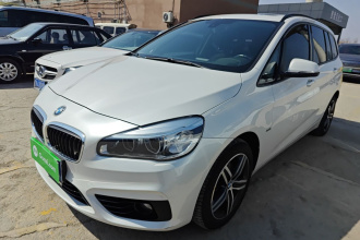 宝马2系多功能旅行车 2015款 218i 运动设计套装