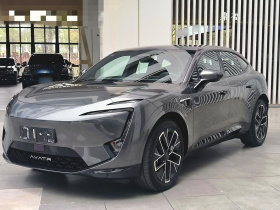 阿维塔11 2025款 Ultra 增程版