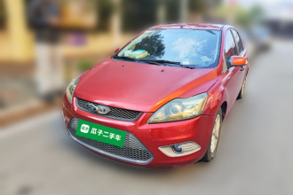 福特 福克斯 2013款 两厢经典 1.8L 自动基本型