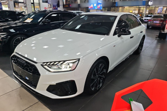 奥迪A4L 2023款 40 TFSI 豪华动感型