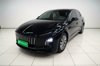 红旗E-QM5 2022款 431km 充电乐享版