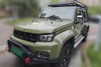 北京越野BJ40 2021款 2.0D 自动四驱刀锋英雄版侠客型（前后电控锁）