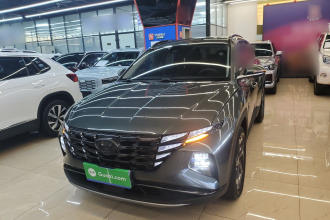 现代 2021款 途胜L 1.5T DCT LUX尊贵版