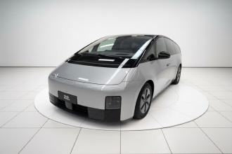 理想汽车 理想MEGA 2025款 Home 家庭特别版