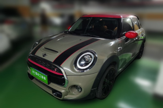 MINI 2019款 2.0T COOPER S 经典派 五门版