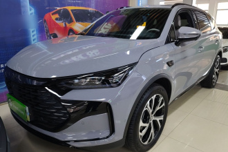 比亚迪 唐新能源 2025款 智驾版 DM-i 115KM 旗舰型