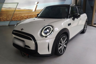MINI 2023款 改款 1.5T COOPER 艺术家 五门版