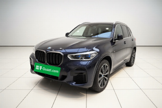宝马X5 2022款 改款 xDrive 30Li 尊享型M运动套装