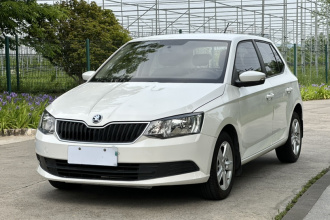 斯柯达 晶锐 2017款 1.4L 自动车享版