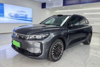 岚图汽车 岚图FREE 2025款 FREE+ 四驱乾崑版