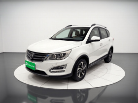 宝骏560 2016款 1.8L 手动豪华型