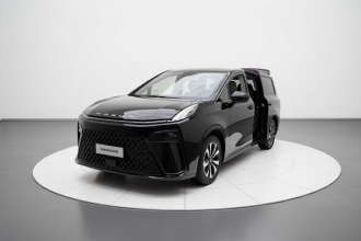 上汽大通MAXUS 大通G70 2024款 2.0T 自动奢享版 7座