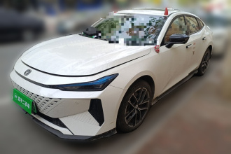 长安UNI-V 智电iDD 2024款 蓝鲸智电iDD 136km 智酷型