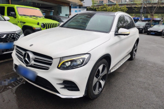 奔驰GLC 2018款 改款 GLC 300 4MATIC 动感型