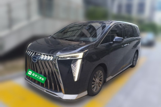 广汽传祺 传祺M8 2023款 宗师系列 双擎 旗舰版