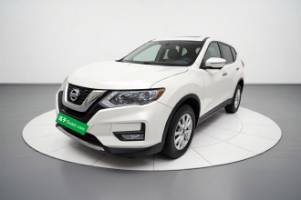 日产 奇骏 2017款 2.0L CVT舒适版 2WD