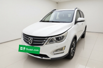 宝骏560 2015款 1.8L 手动豪华型