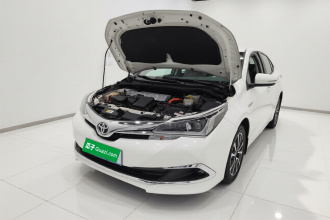 丰田 卡罗拉 2017款 改款双擎 1.8L E-CVT精英版