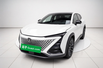 长安UNI-T 2022款 1.5T 尊贵型