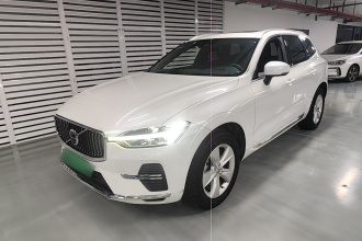 沃尔沃XC60 2022款 B5 四驱智逸豪华版