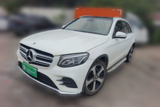奔驰GLC 2018款 改款 GLC 260 4MATIC 豪华型