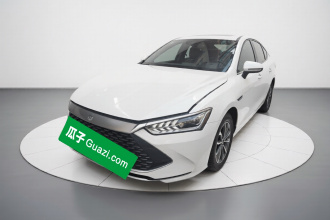 比亚迪 秦PLUS 2024款 荣耀版 DM-i 55KM领先型