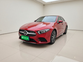 奔驰A级 2020款 改款 A 200 L 运动轿车时尚型