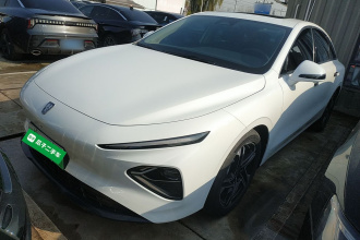 荣威D7 2023款 EV 510km 后驱旗舰版
