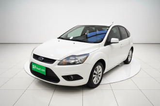 福特 福克斯 2013款 两厢经典 1.8L 手动基本型