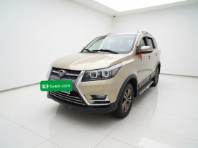 北汽幻速S3 2016款 S3L 1.5L 手动尊贵型