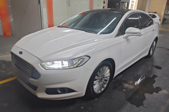 福特 蒙迪欧 2013款 2.0L GTDi200豪华型