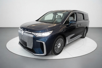 岚图汽车 岚图梦想家 2025款 PHEV 四驱旗舰鲲鹏版
