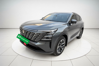 长安CS75 PLUS 2025款 第四代 1.5T 新蓝鲸 智慧旗舰型