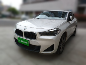宝马X2 2021款 改款 sDrive25i M运动套装