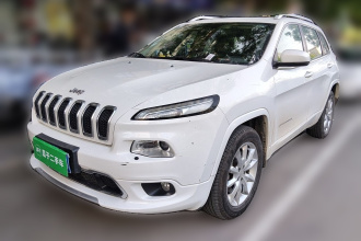 Jeep 自由光 2017款 2.4L 专业智能版