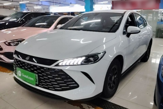 比亚迪 秦PLUS 2025款 DM-i 智驾版 55KM领先型