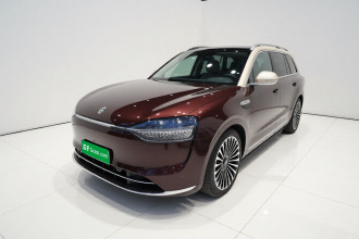 鸿蒙智行 问界M9 2025款 增程 Ultra版 52kWh 6座版 (192线激光雷达）