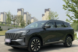 长安CS75 PLUS 2025款 第四代 UItra 2.0T 新蓝鲸 擎风型