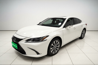 雷克萨斯ES 2021款 300h 卓越版