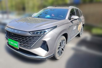 荣威RX9 2023款 2.0T 两驱越享版