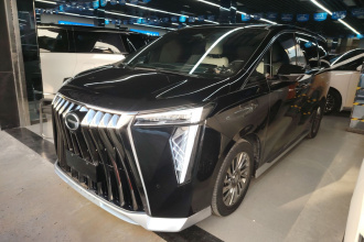 广汽传祺 传祺M8 2023款 宗师系列 400T 旗舰版