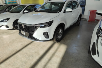 荣威RX5 2025款 PLUS 330TGI 自动领潮智惠版
