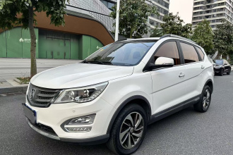 宝骏560 2016款 1.8L iAMT豪华型