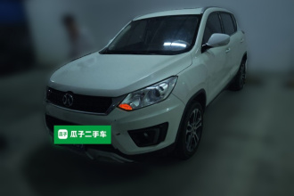 北京汽车 绅宝X35 2016款 1.5L 自动豪华版