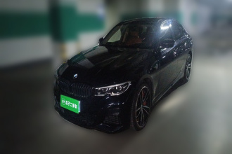 宝马3系 2020款 330i M运动曜夜套装